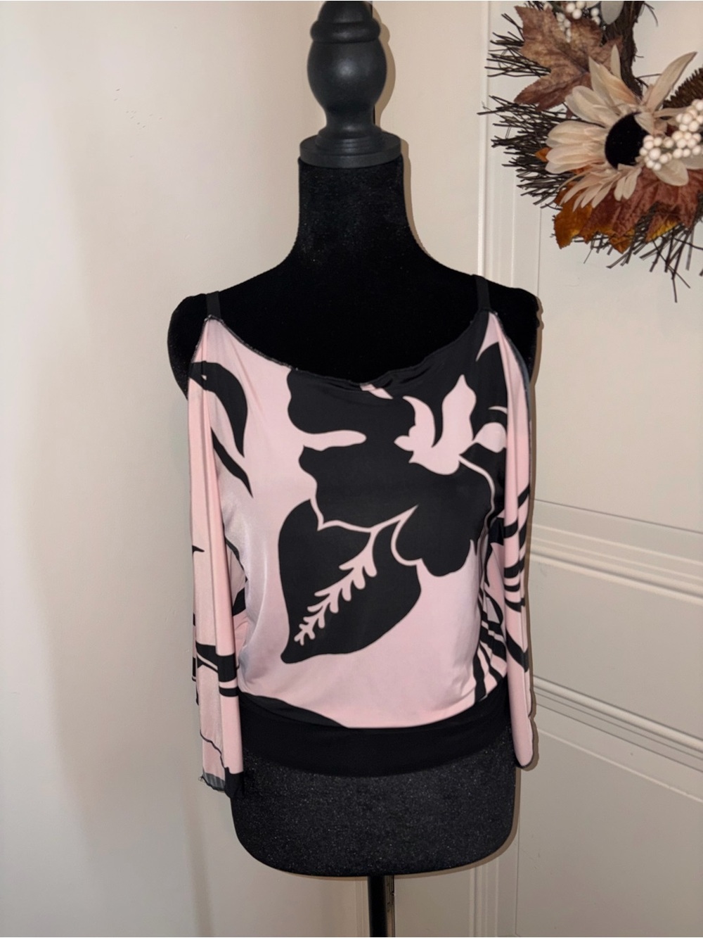 Women's Pink and Black Floral Cold-Shoulder Cami Top